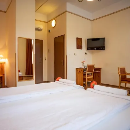 Manzard Panzio Budapest