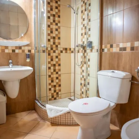 Bed & Breakfast Manzard Panzio 3*