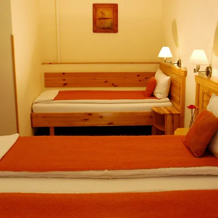 酒店 Manzard Panzio 布达佩斯