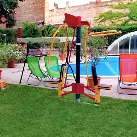 Manzard Panzio 호텔 3*